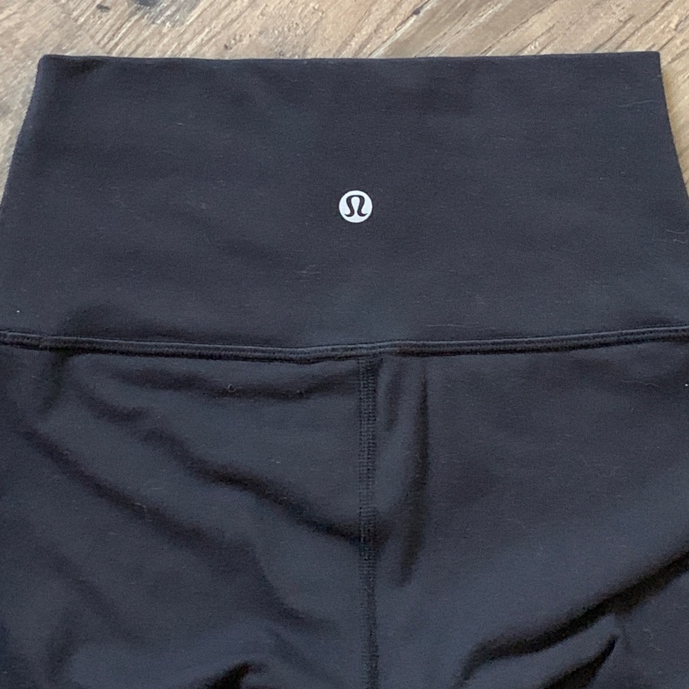 Lululemon Luon Leggings 21” Size: 2